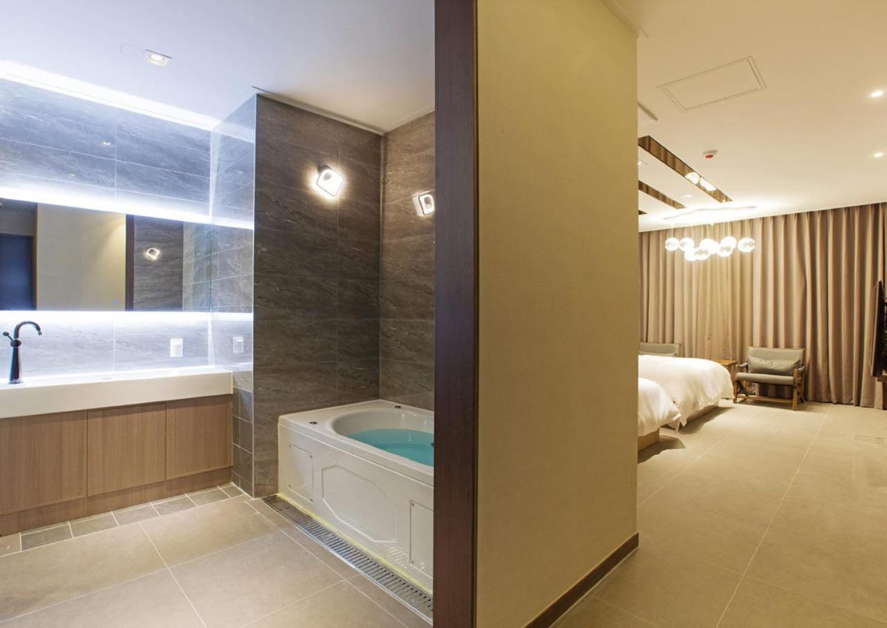 Yeosu Stay Hotel Phòng bức ảnh