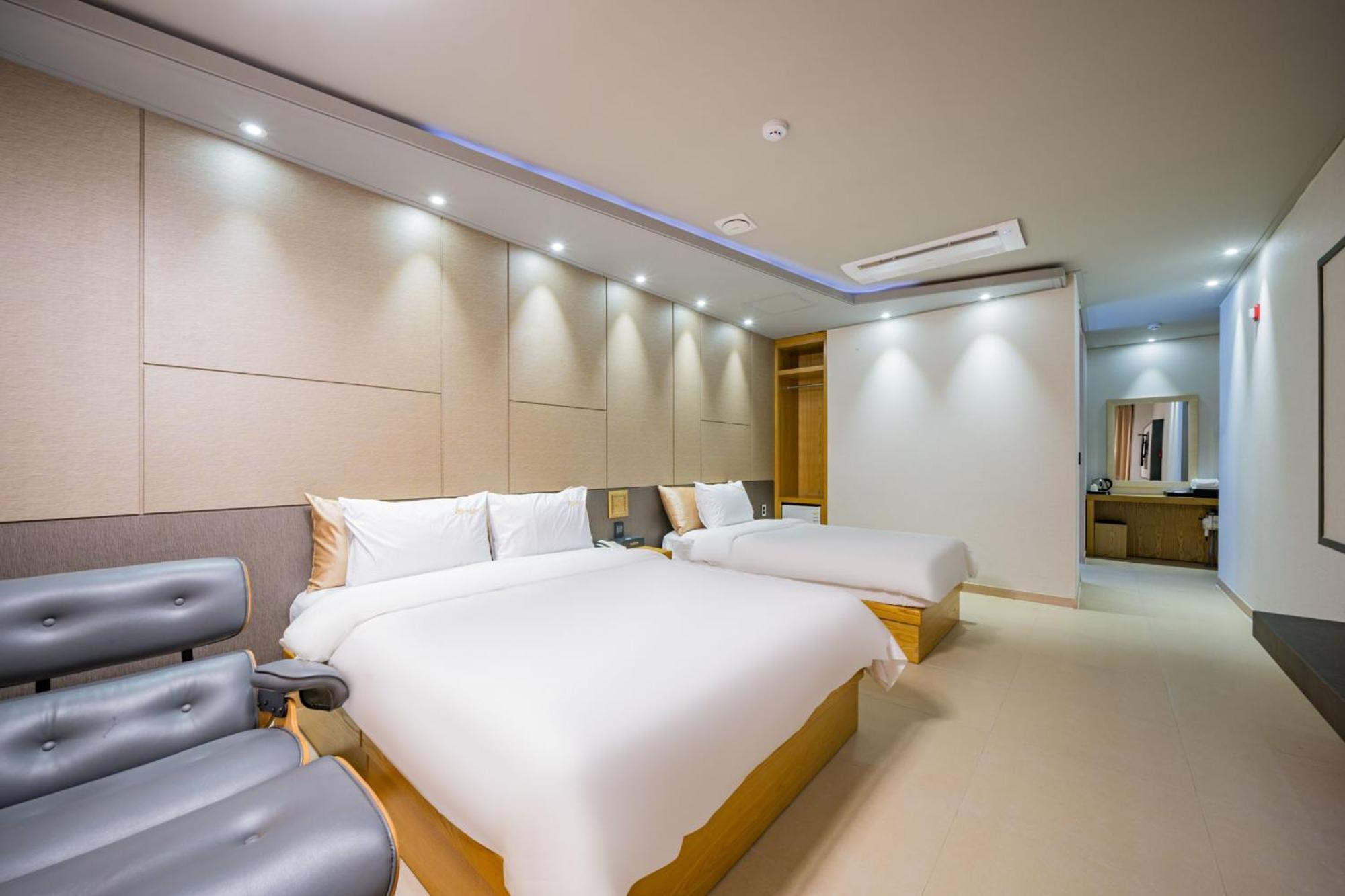 Yeosu Stay Hotel Phòng bức ảnh