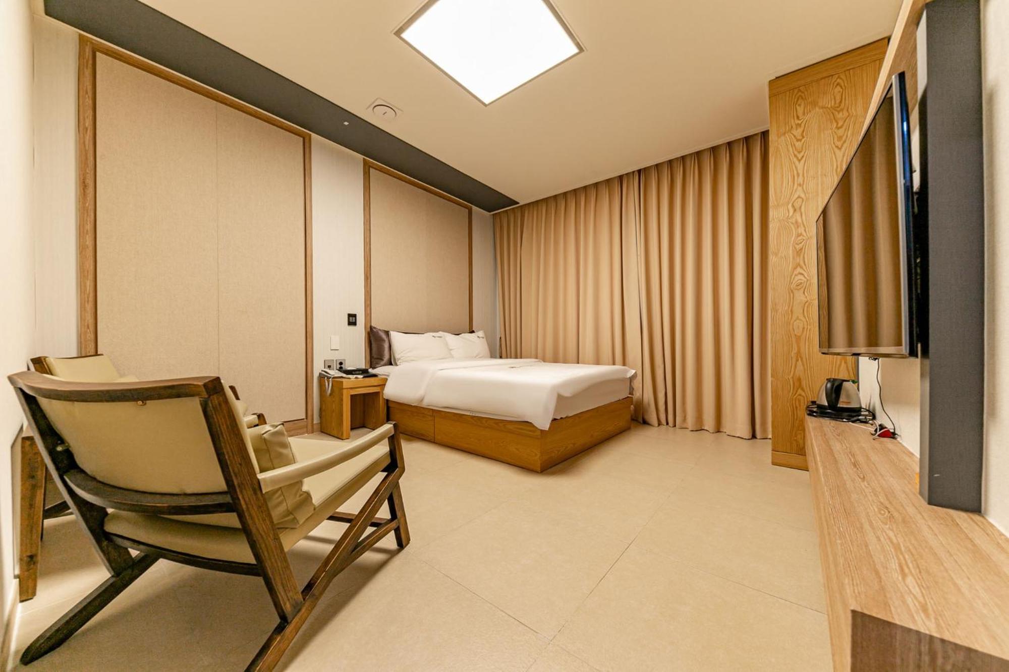 Yeosu Stay Hotel Phòng bức ảnh